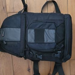 Lowe Pro Med Sling Bag