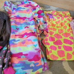 6 Pc Girls Pajamas Size 7/8
