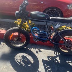 E-bike XrushX  35 Mph Has Big Head Light Pedal Assist And Full Throttle 