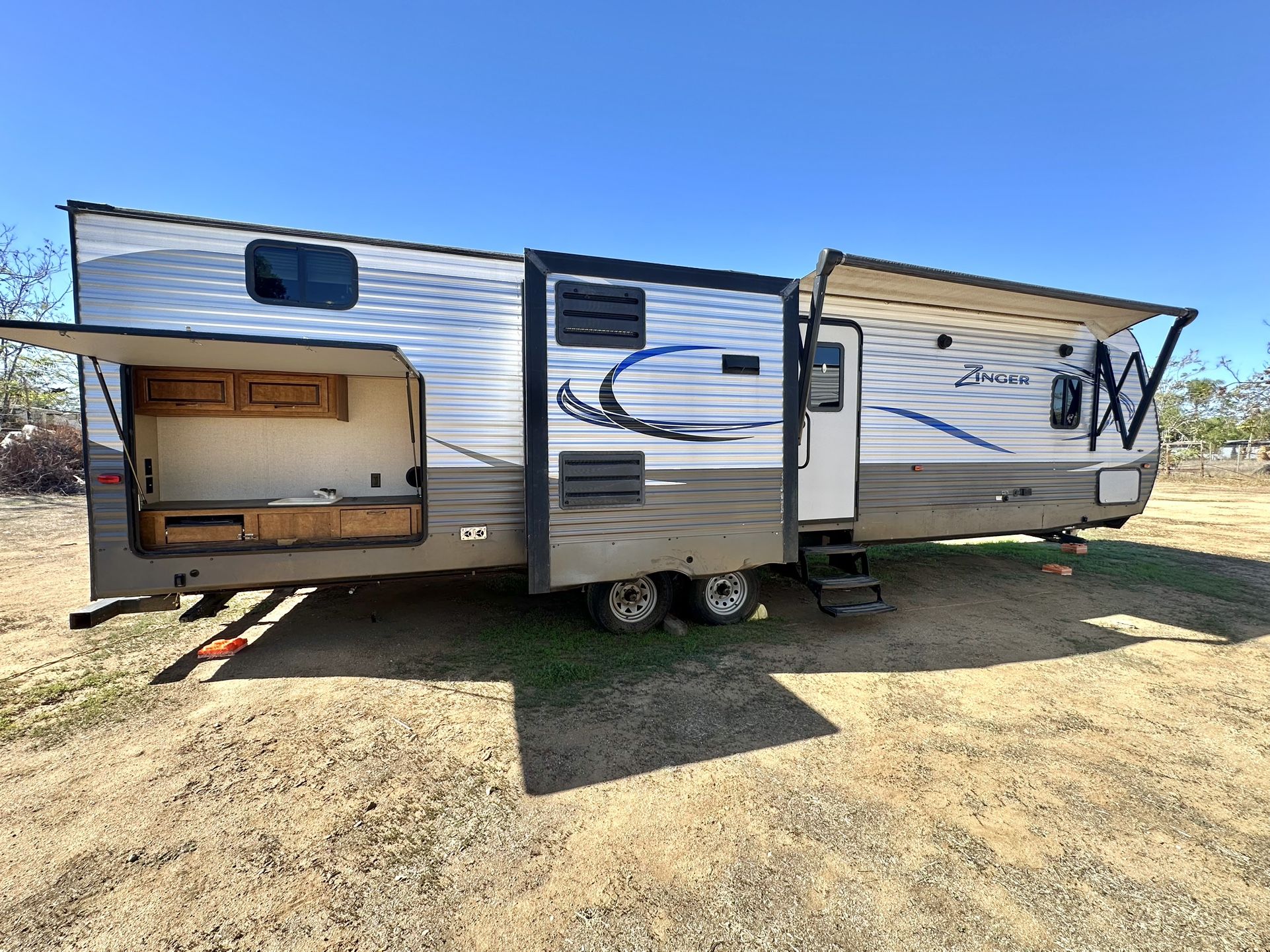 2017 Heartland Zinger