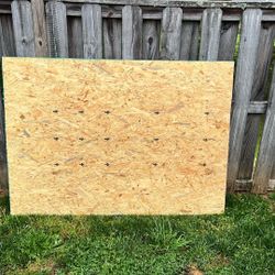 Roofing Board 67in x 48in