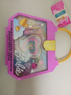 Barbie makeup