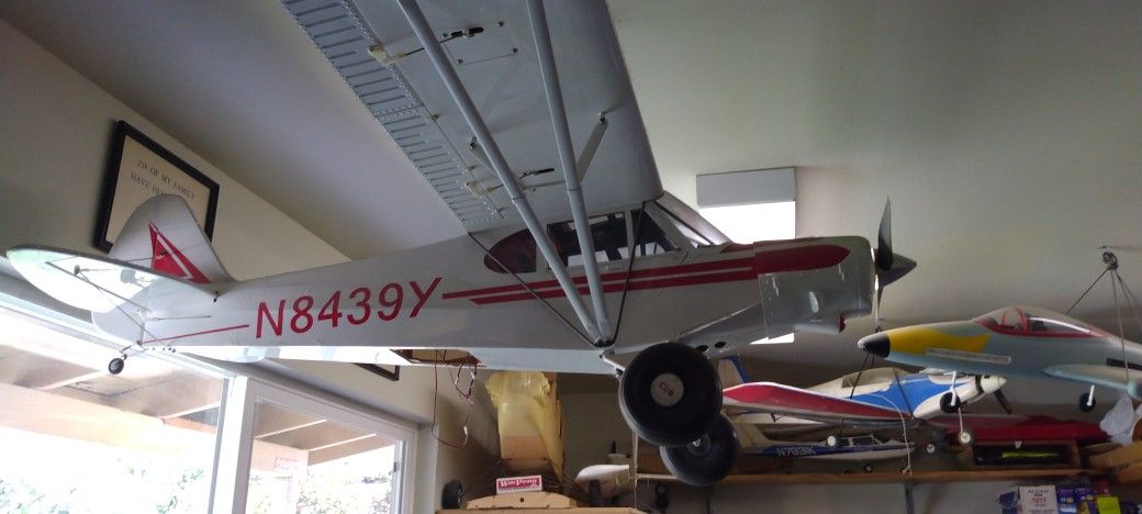 22 RC Model Airplanes $850. All !!