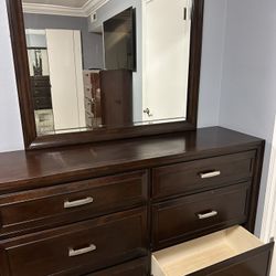 Bedroom Set 