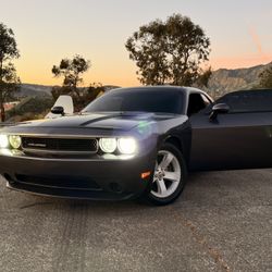 2013 Dodge Challenger · V6 · Clean Title