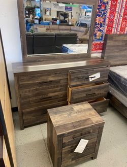 furniture chest dresser bed mattress nightstand 