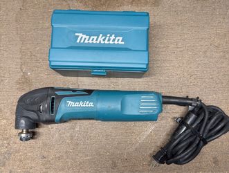 Makita Multi-Tool TM3000C