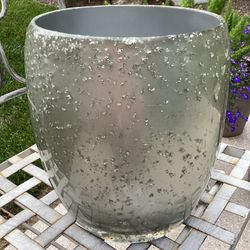 Heavy Thick Acrylic Silver Trash Can with Floating Sparkles (great clean condition) 10”T, 7” opening