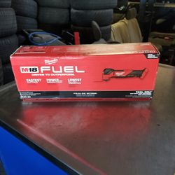 Milwaukee  Multi-tool Brushless Fuel M18 