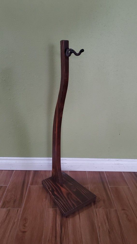 Classy Guitar Stand