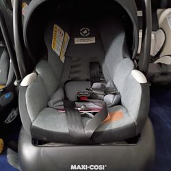 Maxi-Cosi Car Seat
