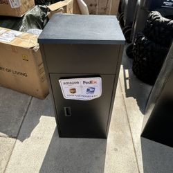 Brand New Metal Drop Safe For $120 