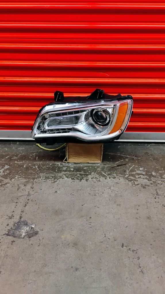 LED Headlight Driver Side for Chrysler (contact info removed)-2014