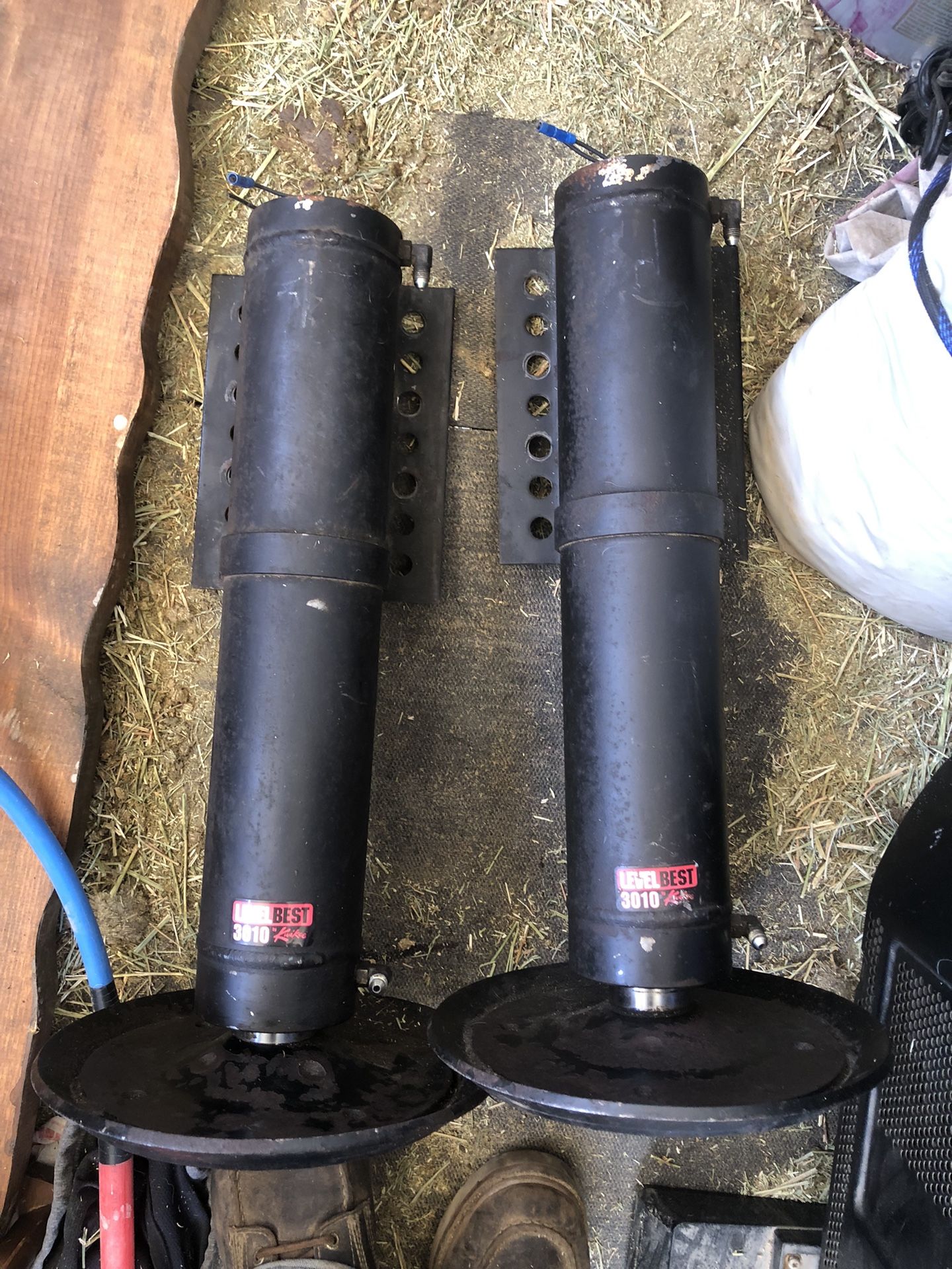 Leveling Jack Kwikee 3010