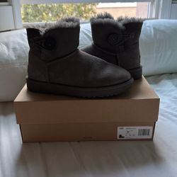 Dark Grey Ugg Boots 