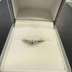 Tiffany & Co. Platinum Engagement Ring W/ Internally Flawless Natural Diamond 40178-1