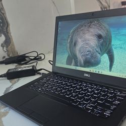 Dell Laptop 12.5"  i7 256ssd 16Ram Camera Wifi Win 11 Good Batt & Charger