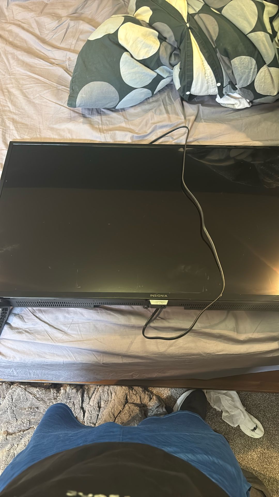 Insignia 32 Inch Fire stick TV
