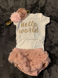 Newborn outfit