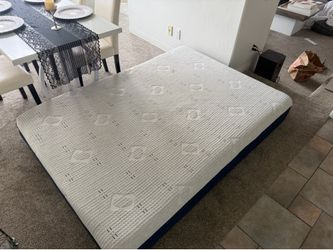 By Sealy Memory Foam Full Size Mattress