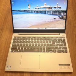 Lenovo iDeaPad 330S core i5 8th gen 16GB Ram 256GB SSD Windows 11 Pro 15”.6” UHD Screen  Laptop with charger in Excellent Working condition!!!!!  Spec