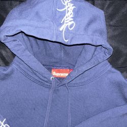 Supreme Hoodie (L)