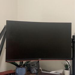 Two 144 Hetz Monitors With Dual Monitor Mount