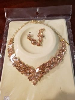 Rosegold necklace and earrings