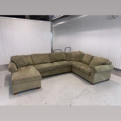 Comfy Sectional Couch