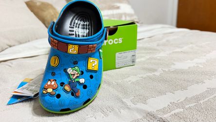 Kids crocs