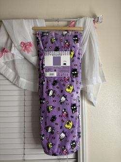 Hello Kitty Halloween Blanket