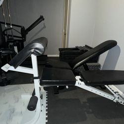 Mult- Functional Gym Bench Press 