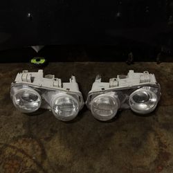 94-97  Integra oem Headlights