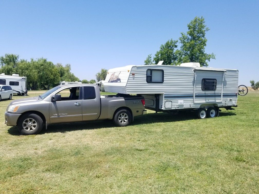 Nissan Titan Truck & 5th wheel combo for Sale in Sacramento, CA OfferUp