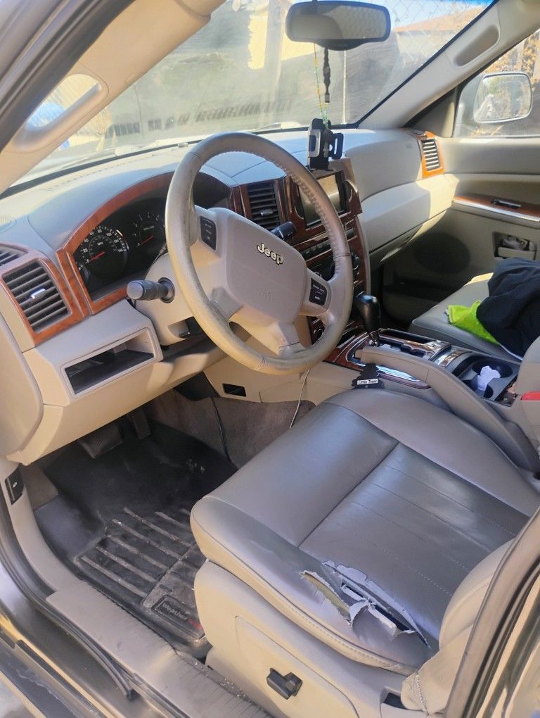2005 Jeep Cherokee