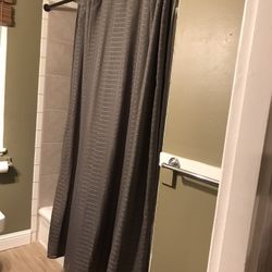 Shower Curtain And Nice Shower Rod