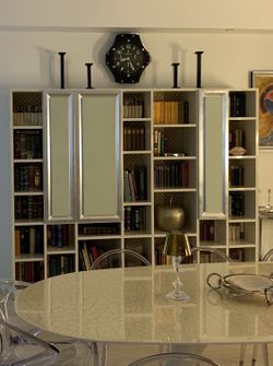Book case “Besana Concreto”