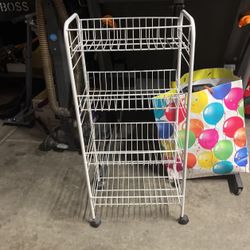 Holder Holds Your Stuff 