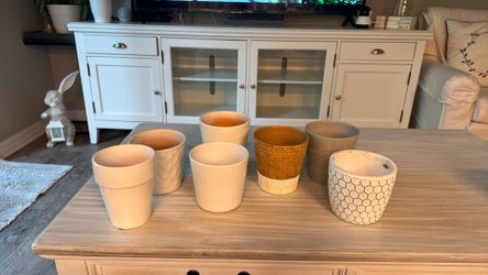 Ceramic pots 5”