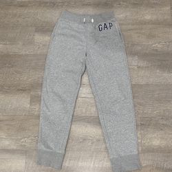 gap sweats