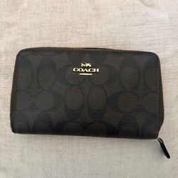 Coach wallet