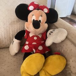 Disney Minnie Mouse 17" Plush  Disney Stuffed Plush Animal Polka Dots Lightly Used 