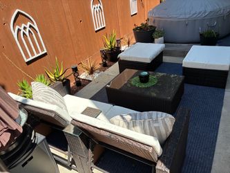 Outdoor Wicker Patio Furniture Set