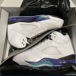 Jordan 5 Retro Grape 