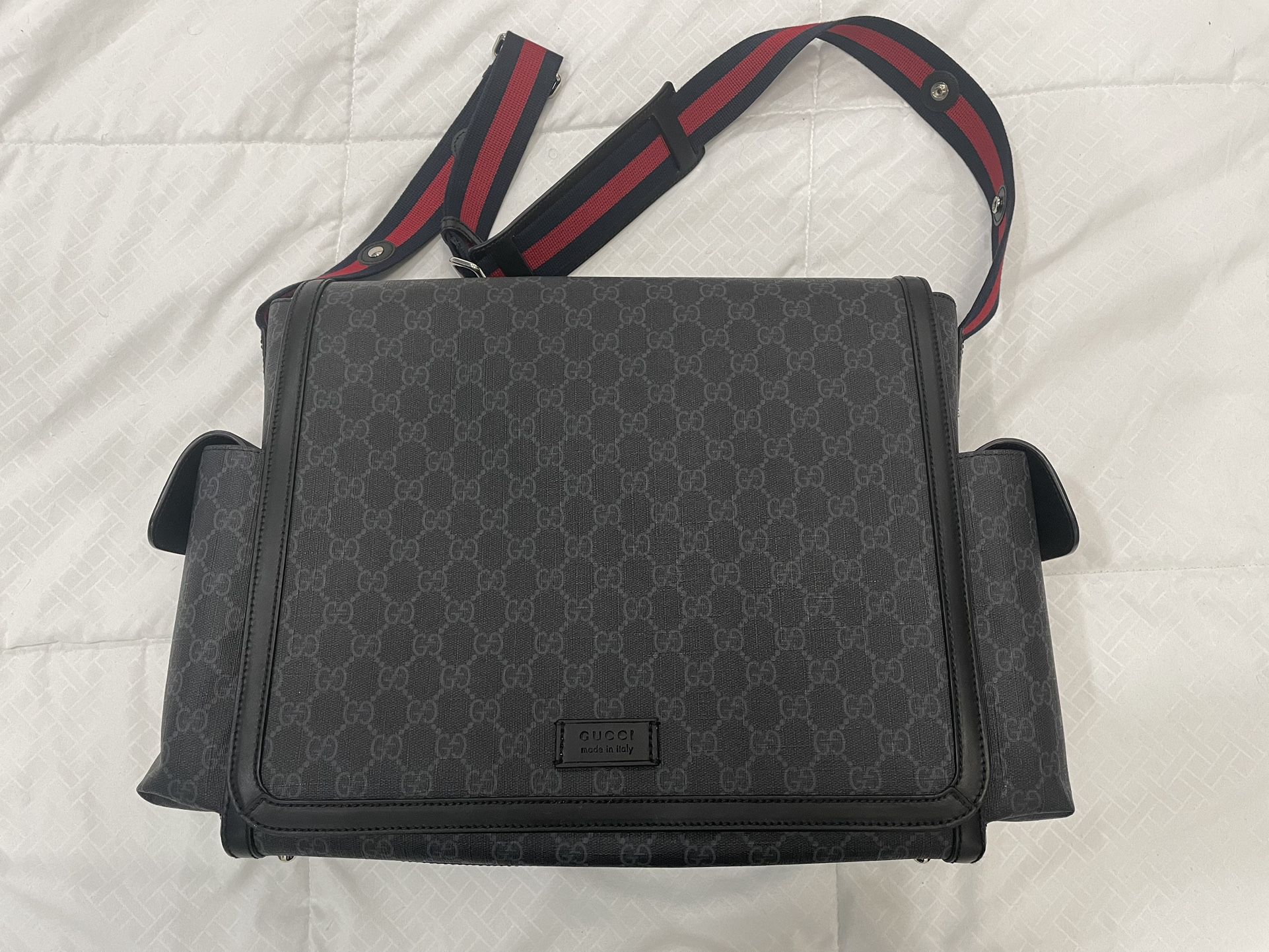 Authentic Gucci GG Supreme Diaper Bag