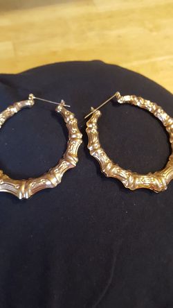 Earings