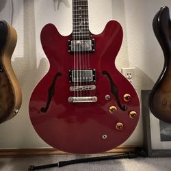 Cherry Epi ES335 With Upgraded bridge And Tuners. Semi Hallow Dot Neck.