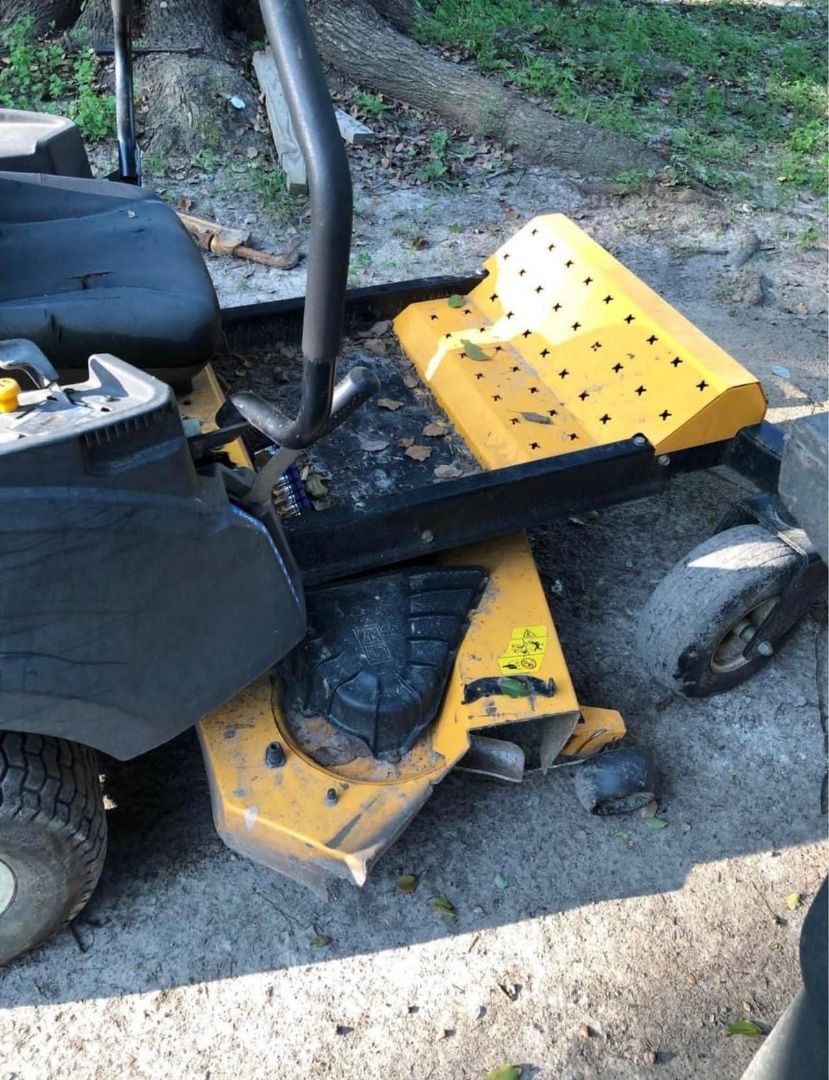 RZT-L42 KH Cub Cadet Zero Turn Mower