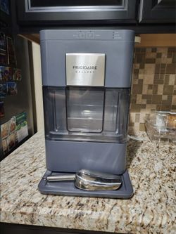 Frigidaire Ice Maker