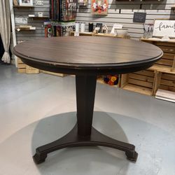 Wood Pedestal Table